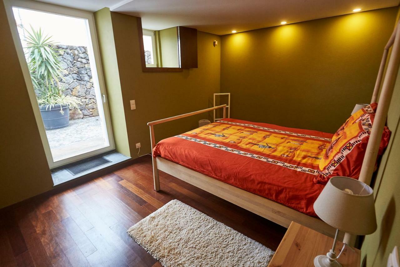 فيلا Casa Do Vizinho Porto Judeu المظهر الخارجي الصورة